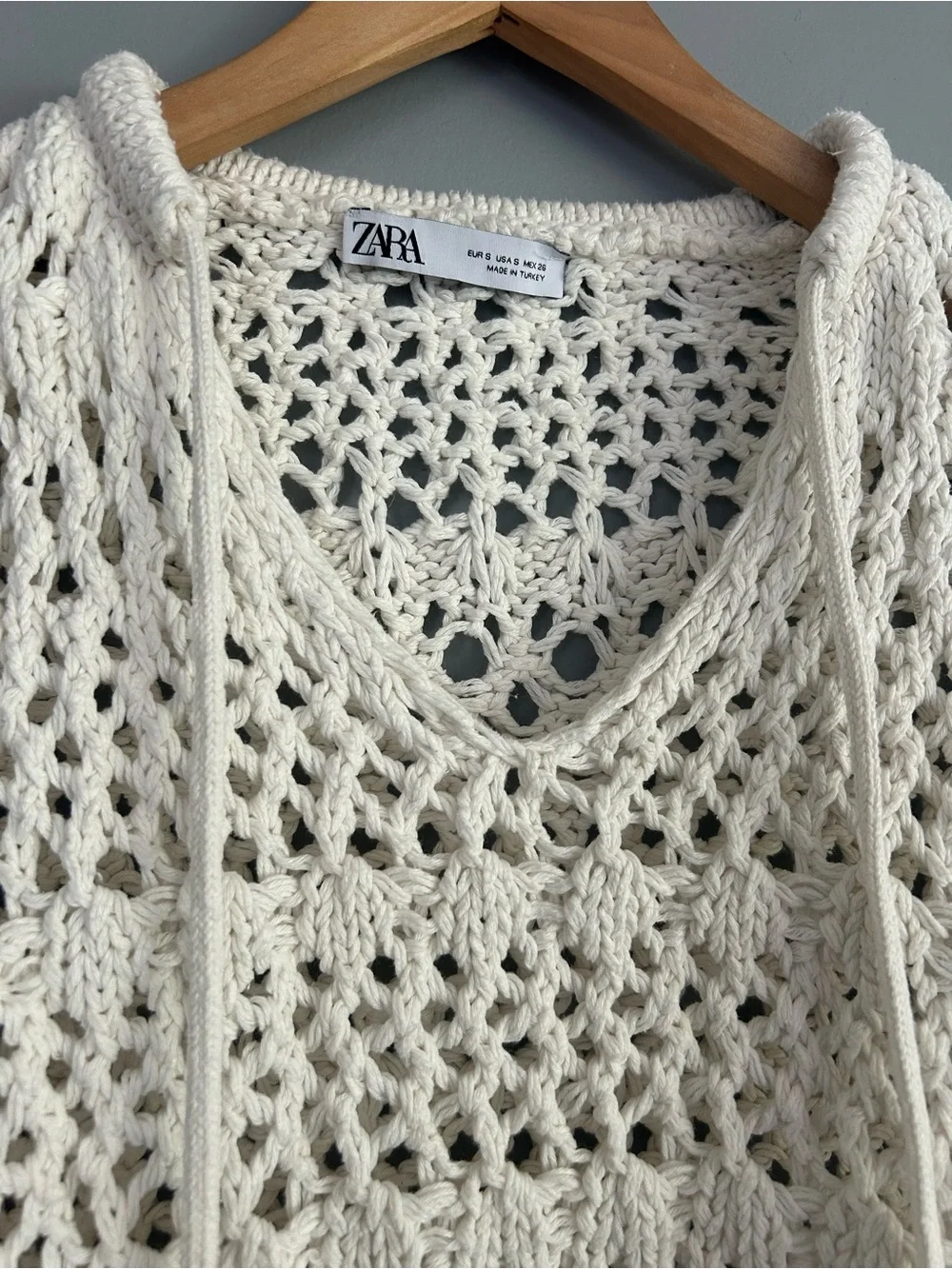 Zara Cream Knit Fringe sweater